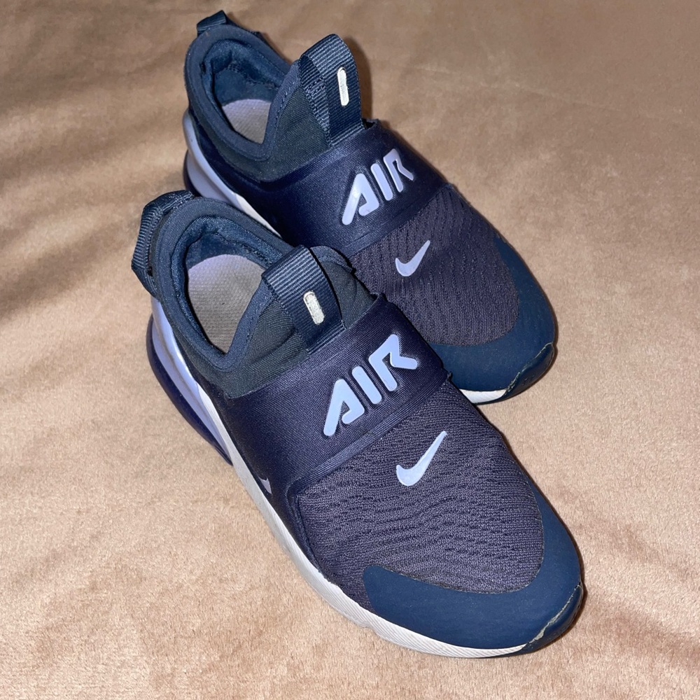 Nike Air Max 270 Extreme kids size 12.5 navy blue